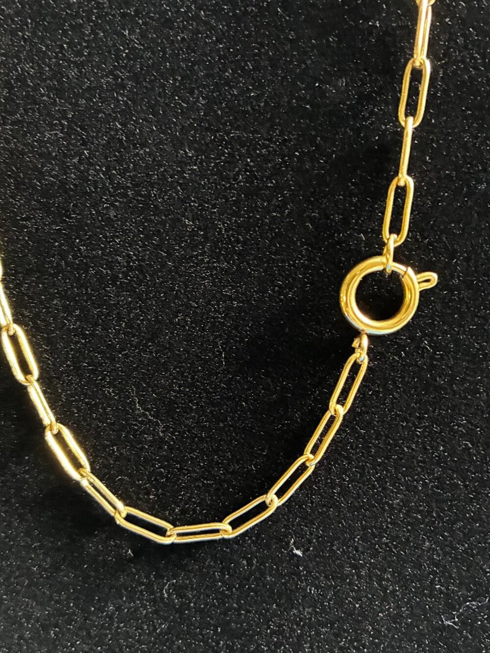 Charm Necklass - Picture 2 of 2